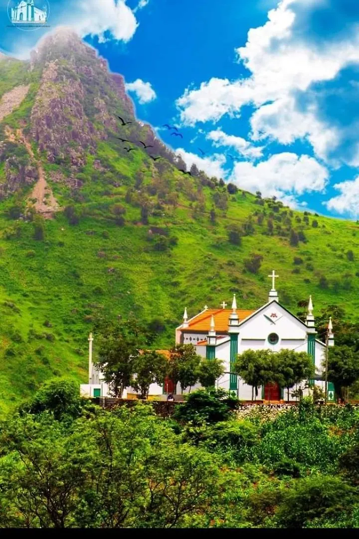 Hotel Splanada Poilon Assomada